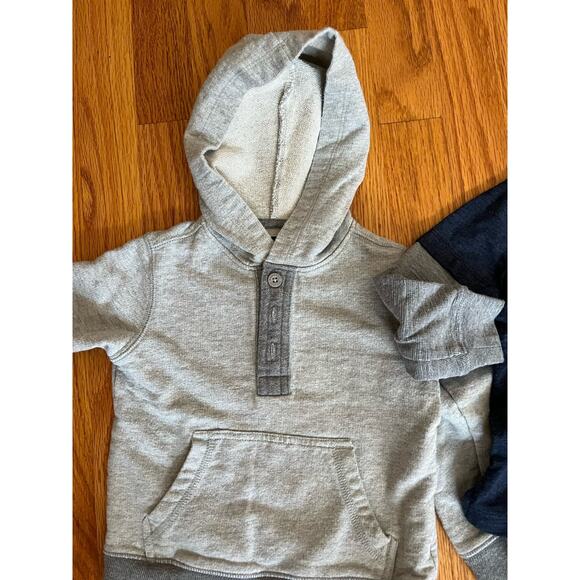 Set of three Osh Kosh 24 months long sleeved fall‎ tops Mint condition No flaws - Picture 4 of 4